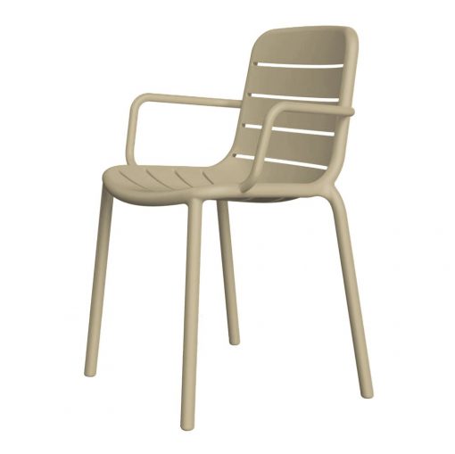 GINA BRAZOS Silla apilable para terraza en fibra de vidrio inyectada. Encuéntrala en MisterWils. Más de 4000m² de exposición y almacén. Aparadores, Cartelería artística, Complementos, Estantes, Iluminación, Mesas, Outlet, Plantas Artificiales, Sillas, Sofás y bancos, Taburetes, Ventilación.