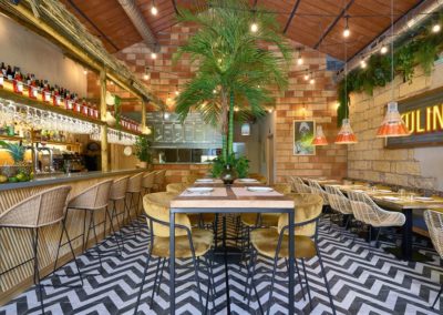 La Cantina Kulinaria un proyecto de interiorismo del equipo de MisterWils. En el mes de julio abrió sus puertas en Osuna La Cantina Kulinaria