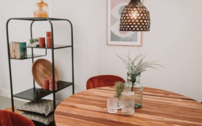 Renovate your living room and incorporate a round table