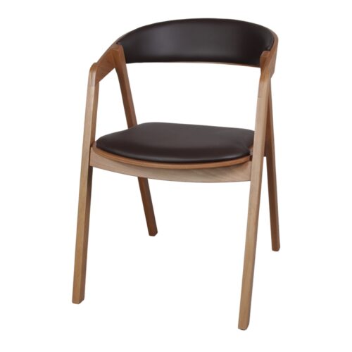 BORMY WOODEN CHAIR, made of turned beech wood. Find it on MisterWils. More than 4000sqm of showroom and warehouse.