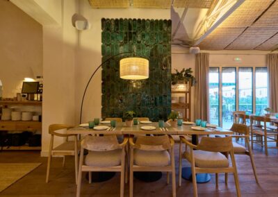 wooden tables and chairs in Hermanos Guadalupe restaurant