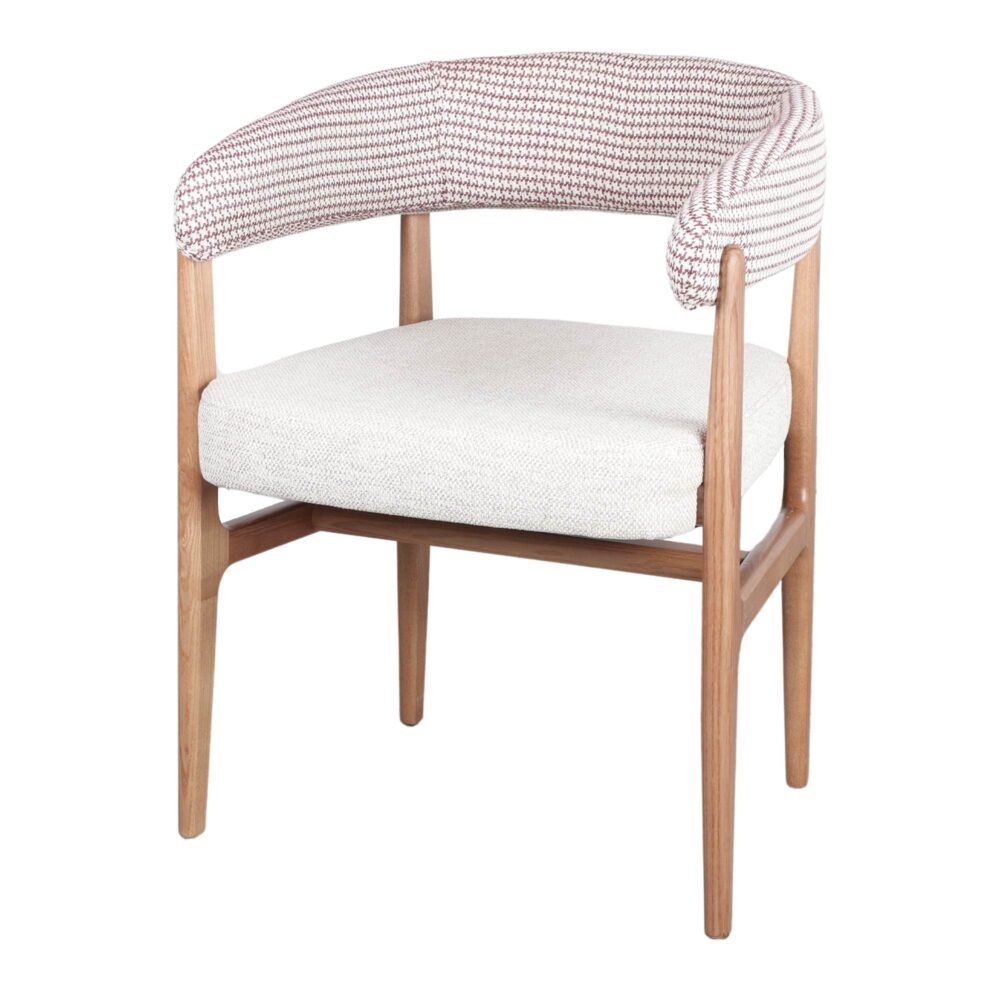 MARCONA WOODEN CHAIR. Find it on MisterWils. More than 4000sqm of showroom and warehouse. 9